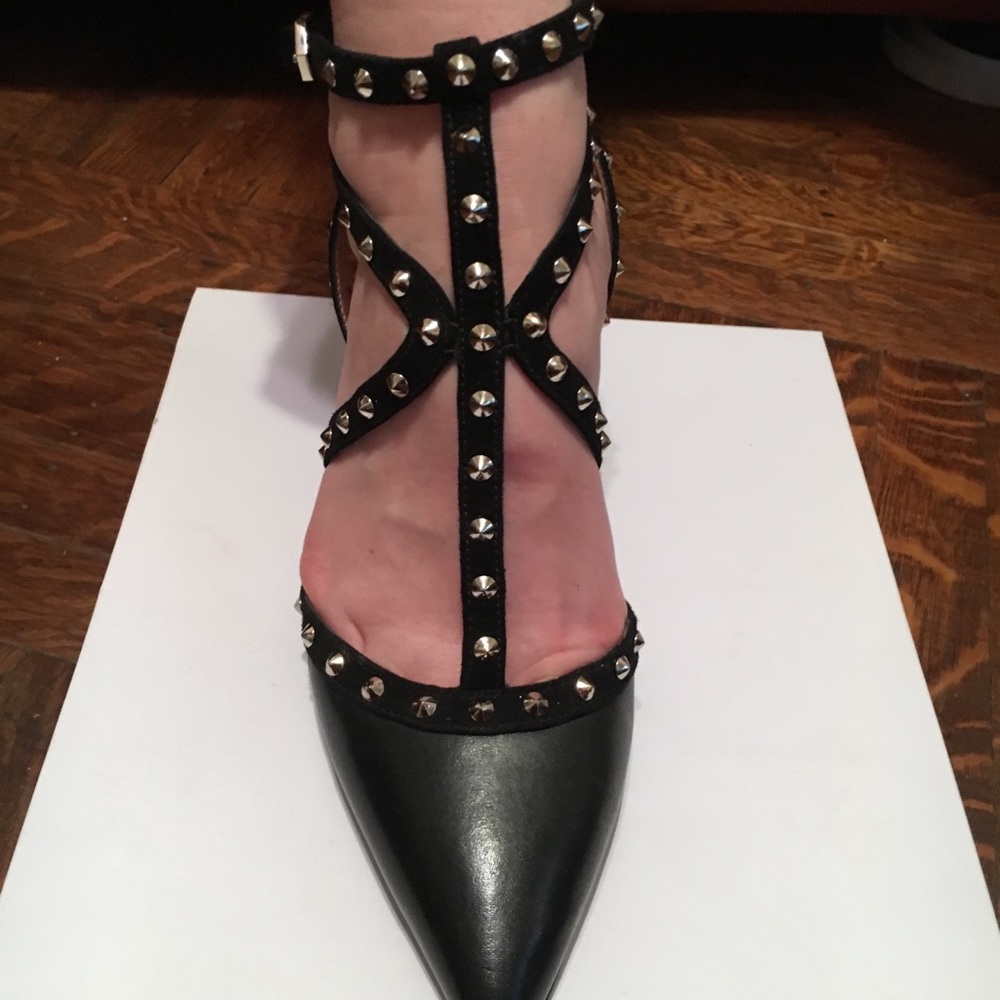 ❌SOLD❌ Sam Edelman studded Ocie pump